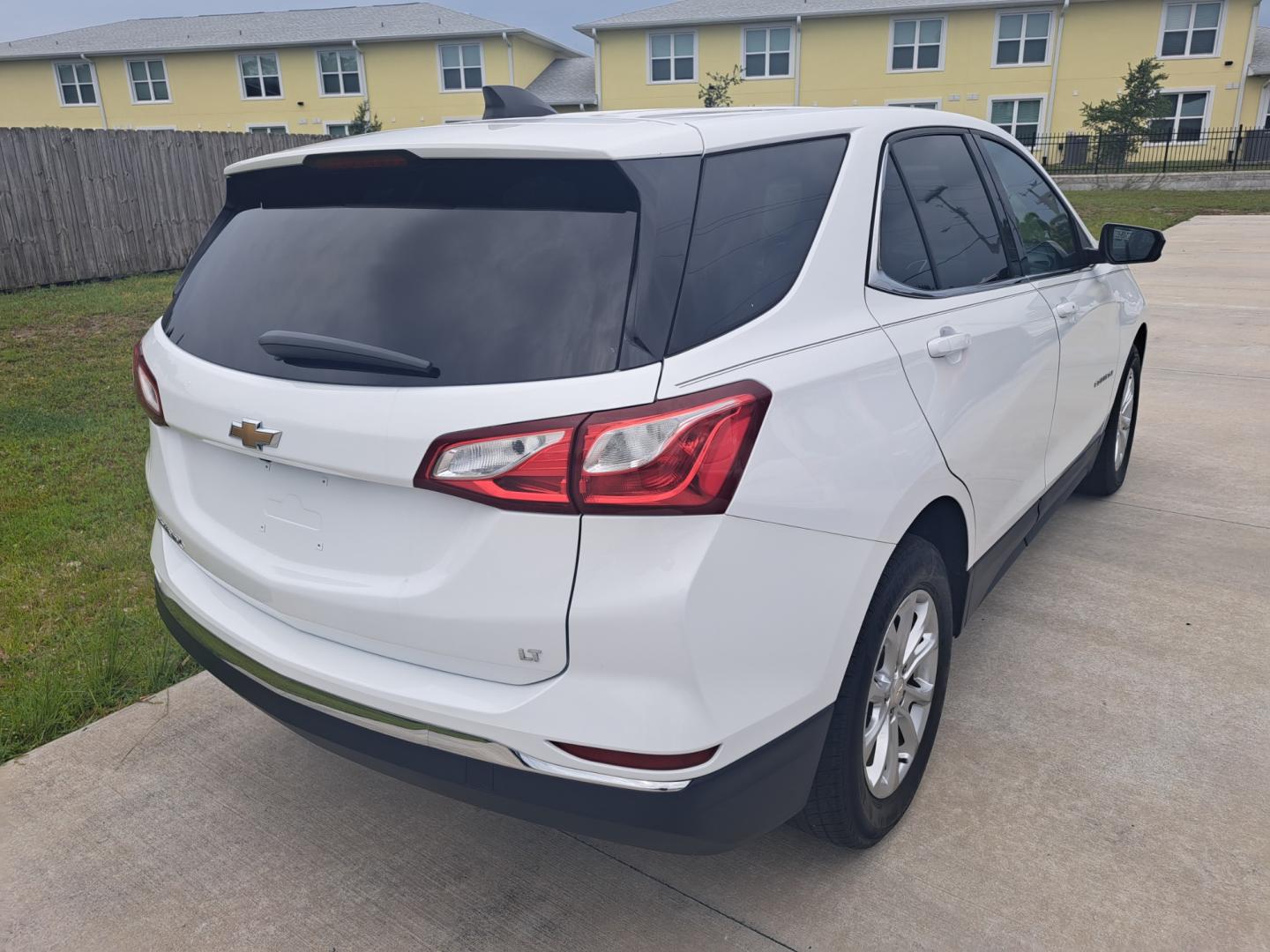 2020 White Chevrolet Equinox (2GNAXKEV4L6) , located at 1181 Aurora Rd, Melbourne, FL, 32935, (321) 241-1100, 28.132914, -80.639175 - Photo#2